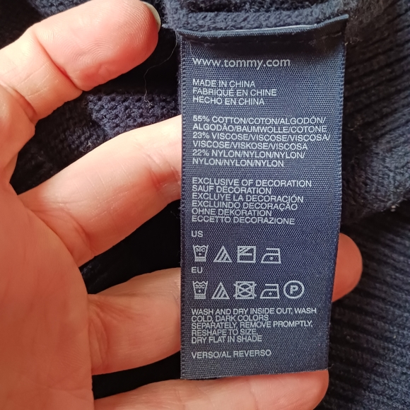 Tommy Hilfiger Sweater - Picture 3 of 3